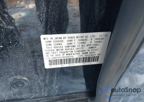 2011 Acura Rl 3.7 z USA, uszkodzony, nr VIN JH4KB2F67BC000328